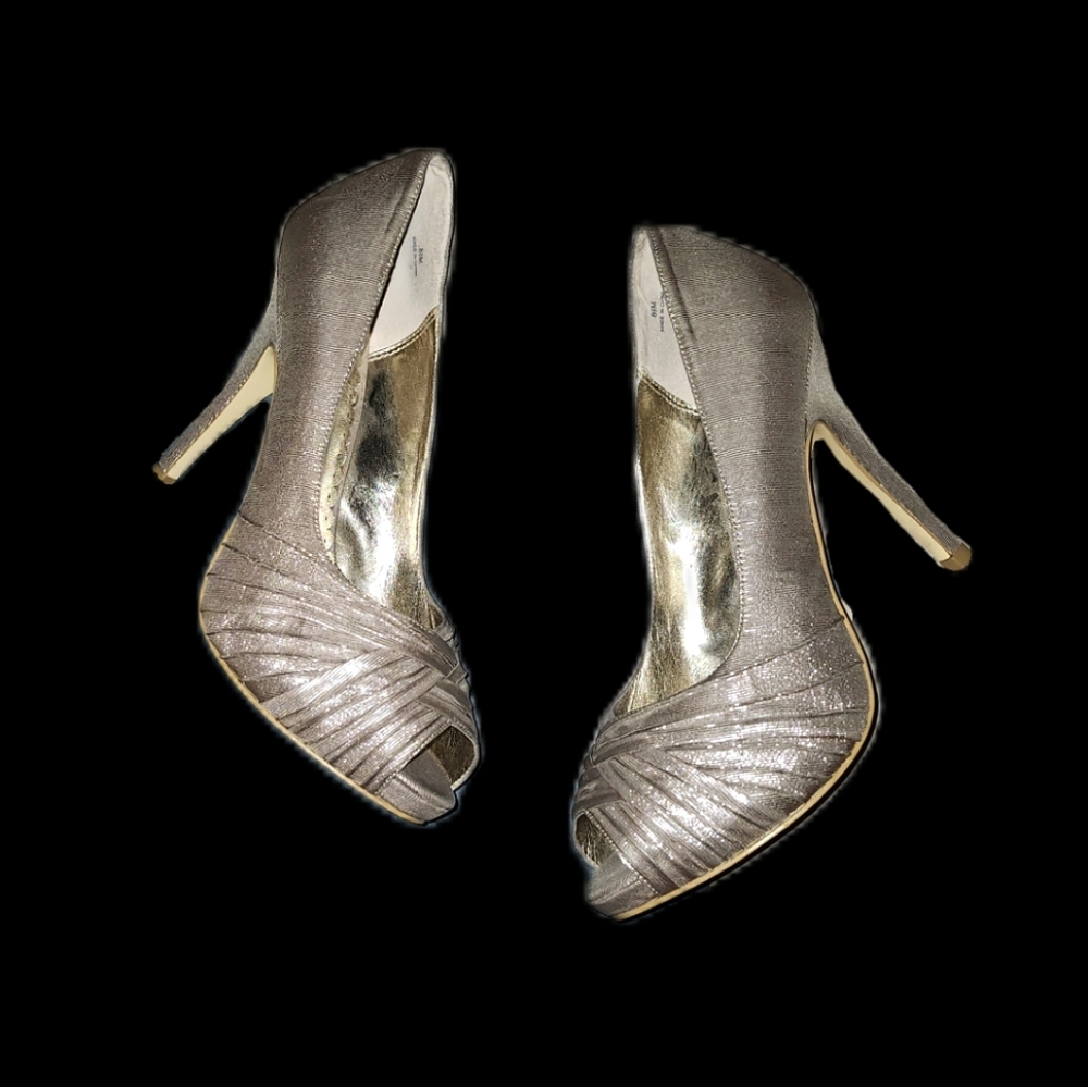 Lulu Townsend Gold Heels